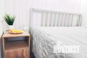 1-к квартира, посуточно, 40м2, 3/17 этаж