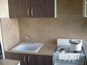 1-к квартира, посуточно, 30м2, 3/5 этаж