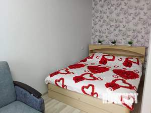 1-к квартира, посуточно, 38м2, 13/18 этаж