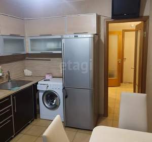 1-к квартира, на длительный срок, 44м2, 4/10 этаж