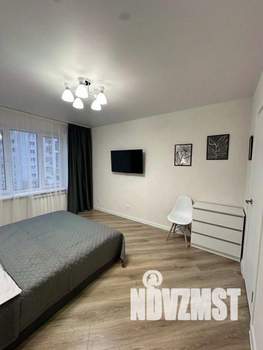 1-к квартира, посуточно, 37м2, 1/1 этаж