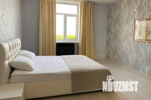 1-к квартира, посуточно, 62м2, 5/5 этаж