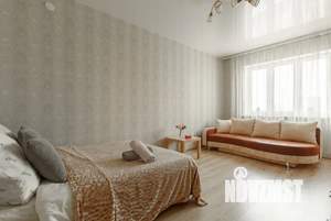 1-к квартира, посуточно, 46м2, 10/17 этаж