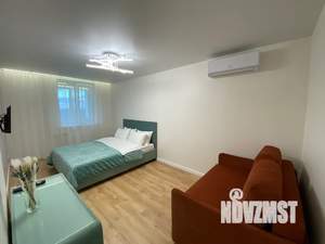 1-к квартира, посуточно, 37м2, 18/18 этаж