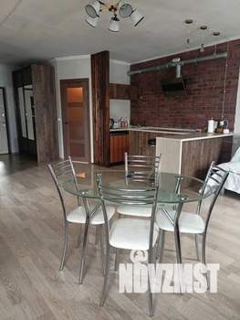 Студия квартира, посуточно, 50м2, 3/3 этаж