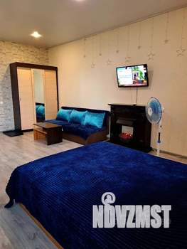 Студия квартира, посуточно, 30м2, 6/9 этаж