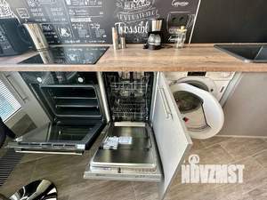 Студия квартира, посуточно, 35м2, 6/14 этаж