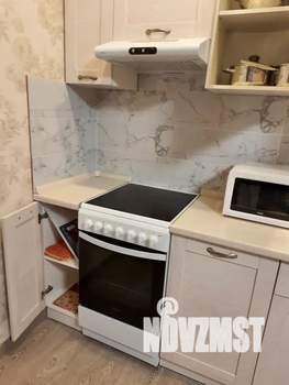 Студия квартира, посуточно, 32м2, 6/18 этаж