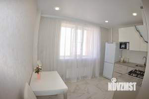 2-к квартира, посуточно, 65м2, 1/1 этаж