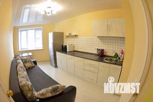 3-к квартира, посуточно, 70м2, 1/1 этаж