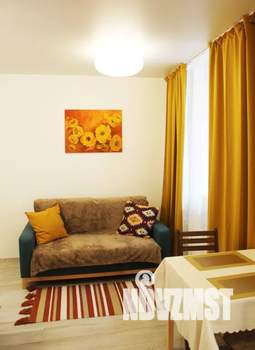 Студия квартира, посуточно, 35м2, 1/18 этаж