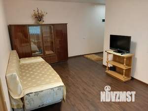 2-к квартира, посуточно, 45м2, 1/5 этаж