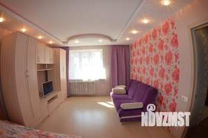 1-к квартира, посуточно, 45м2, 1/1 этаж