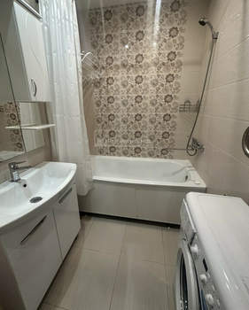 1-к квартира, на длительный срок, 42м2, 9/17 этаж