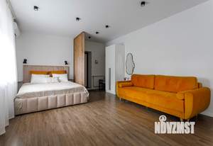 Студия квартира, посуточно, 40м2, 1/1 этаж