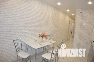 2-к квартира, посуточно, 65м2, 2/18 этаж