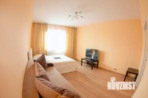 1-к квартира, посуточно, 44м2, 1/1 этаж