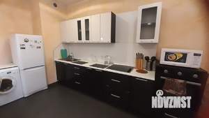 Студия квартира, посуточно, 43м2, 2/15 этаж