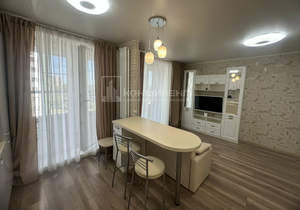 Студия квартира, на длительный срок, 41м2, 4/18 этаж