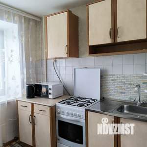 1-к квартира, на длительный срок, 32м2, 4/5 этаж