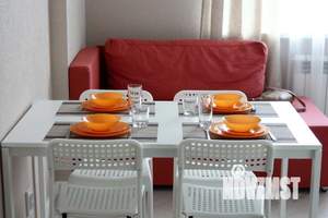 1-к квартира, посуточно, 43м2, 1/1 этаж