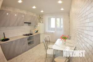 2-к квартира, посуточно, 70м2, 2/18 этаж