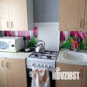 1-к квартира, посуточно, 31м2, 9/9 этаж