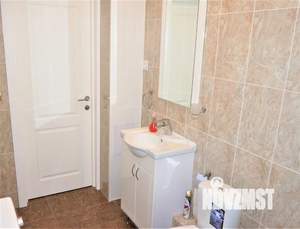 Студия квартира, посуточно, 40м2, 11/16 этаж