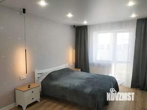 1-к квартира, посуточно, 38м2, 8/17 этаж