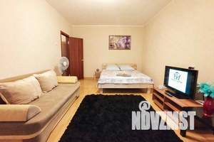 1-к квартира, посуточно, 39м2, 4/9 этаж