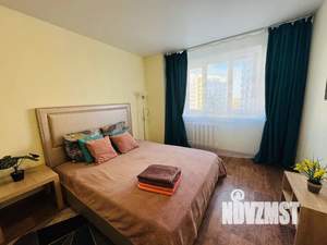 1-к квартира, посуточно, 38м2, 12/15 этаж
