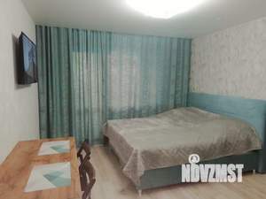 Студия квартира, посуточно, 25м2, 2/10 этаж