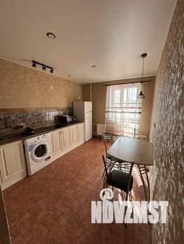 1-к квартира, посуточно, 37м2, 1/1 этаж