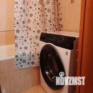 1-к квартира, посуточно, 37м2, 4/5 этаж