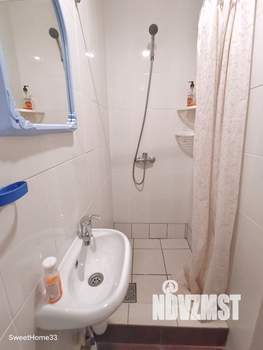 Студия квартира, посуточно, 15м2, 1/4 этаж