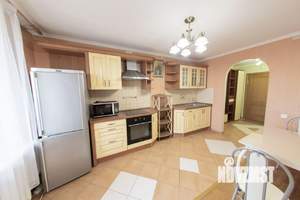 1-к квартира, на длительный срок, 50м2, 10/10 этаж