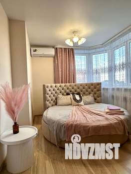 1-к квартира, посуточно, 43м2, 9/16 этаж