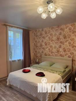 1-к квартира, посуточно, 36м2, 1/2 этаж