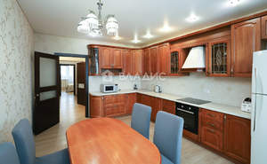 3-к квартира, на длительный срок, 96м2, 7/8 этаж