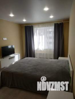 1-к квартира, посуточно, 42м2, 12/20 этаж