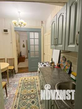 2-к квартира, посуточно, 52м2, 1/2 этаж