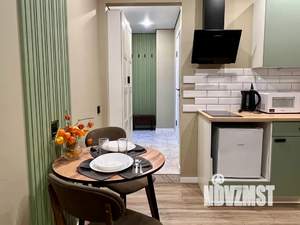 Студия квартира, посуточно, 22м2, 1/18 этаж