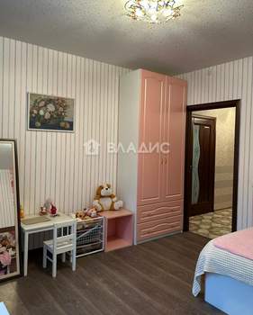 3-к квартира, на длительный срок, 102м2, 1/5 этаж