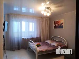 Студия квартира, посуточно, 43м2, 4/15 этаж