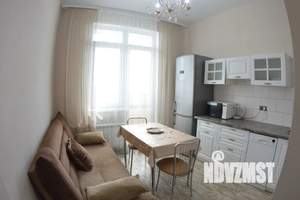 1-к квартира, посуточно, 45м2, 1/17 этаж