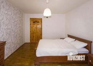 3-к квартира, посуточно, 94м2, 1/1 этаж