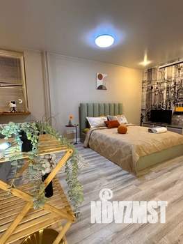 Студия квартира, посуточно, 40м2, 13/16 этаж