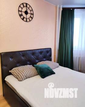 1-к квартира, посуточно, 35м2, 11/16 этаж