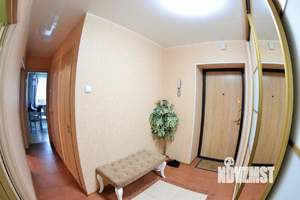 2-к квартира, посуточно, 65м2, 1/1 этаж