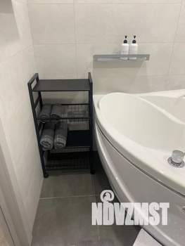 1-к квартира, посуточно, 48м2, 3/17 этаж